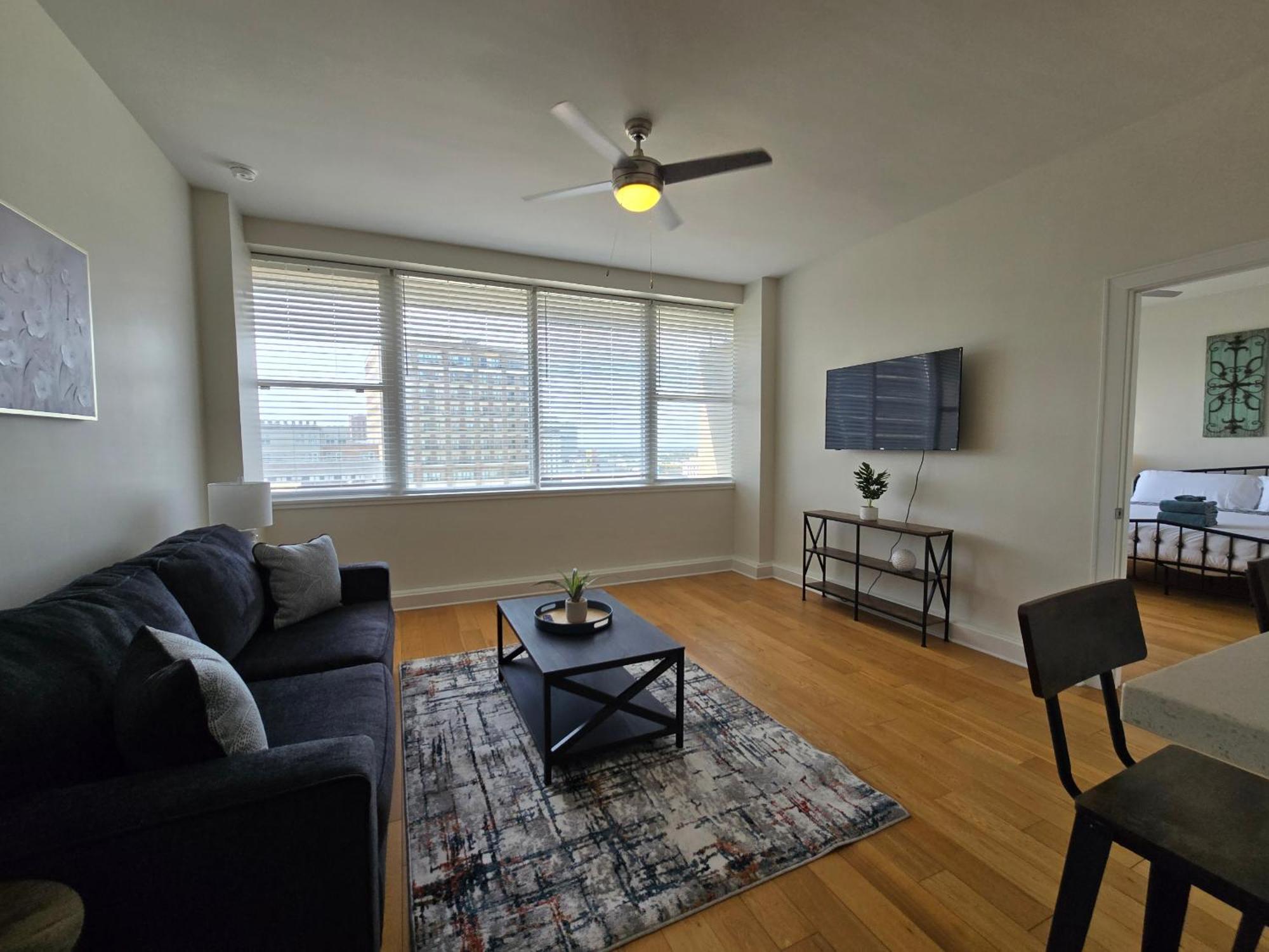 Legacy Steps From The French Quarter Superdome Casino Bourbon St With Gym & Pool Apartment New Orleans