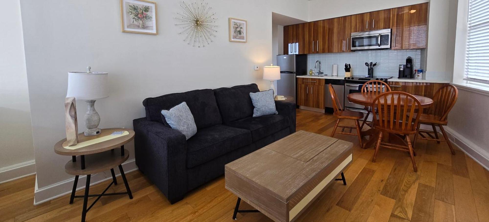 Legacy Steps From The French Quarter Superdome Casino Bourbon St With Gym & Pool Apartment *
