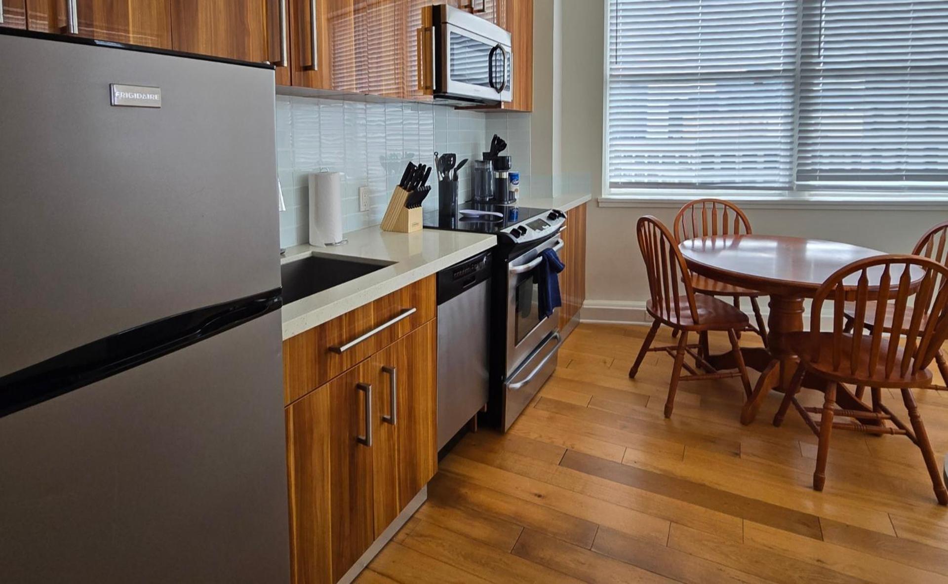 Apartment Legacy Steps From The French Quarter Superdome Casino Bourbon St With Gym & Pool New Orleans
