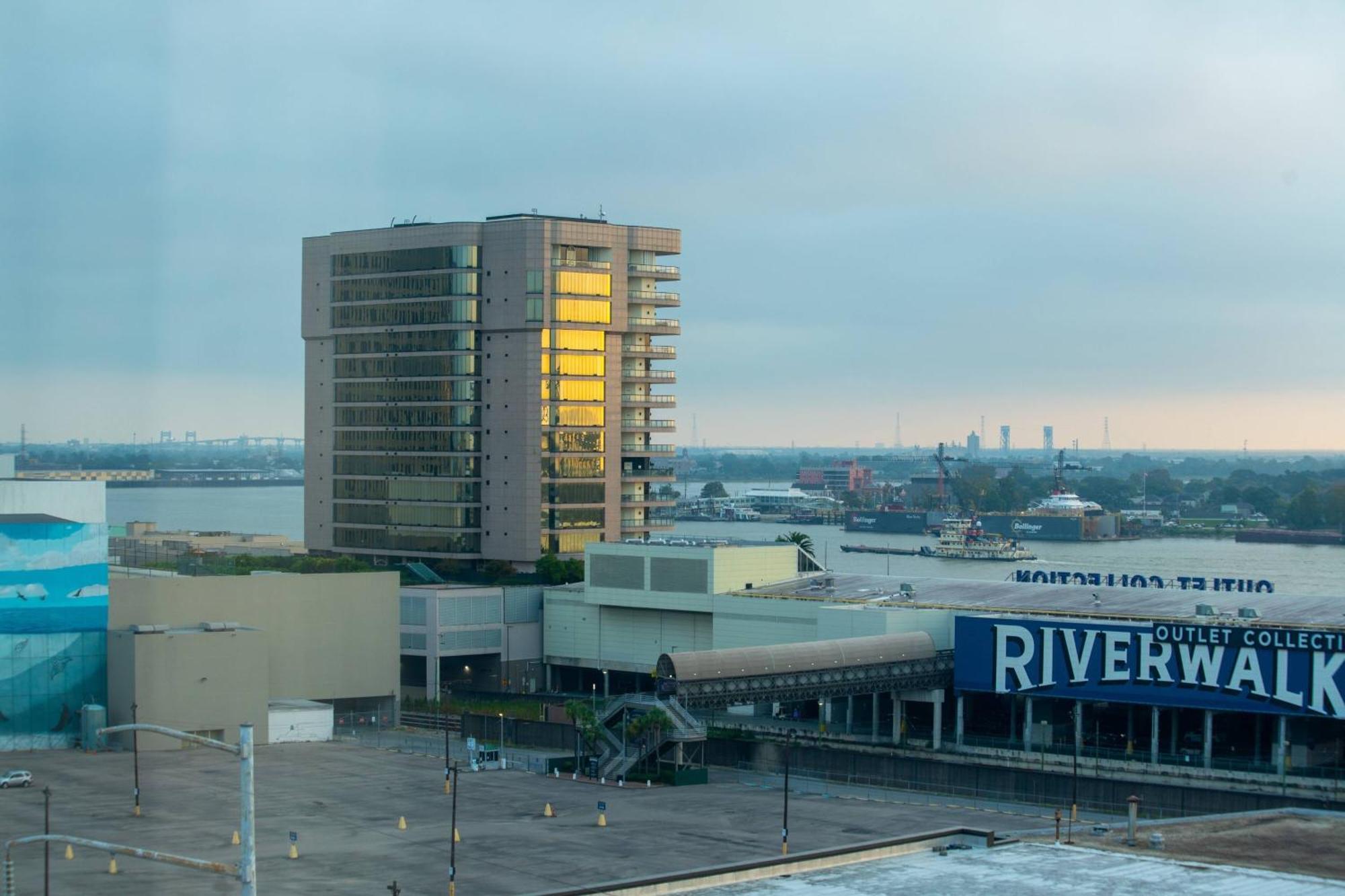 Marriott Warehouse Arts District Hotel 4*