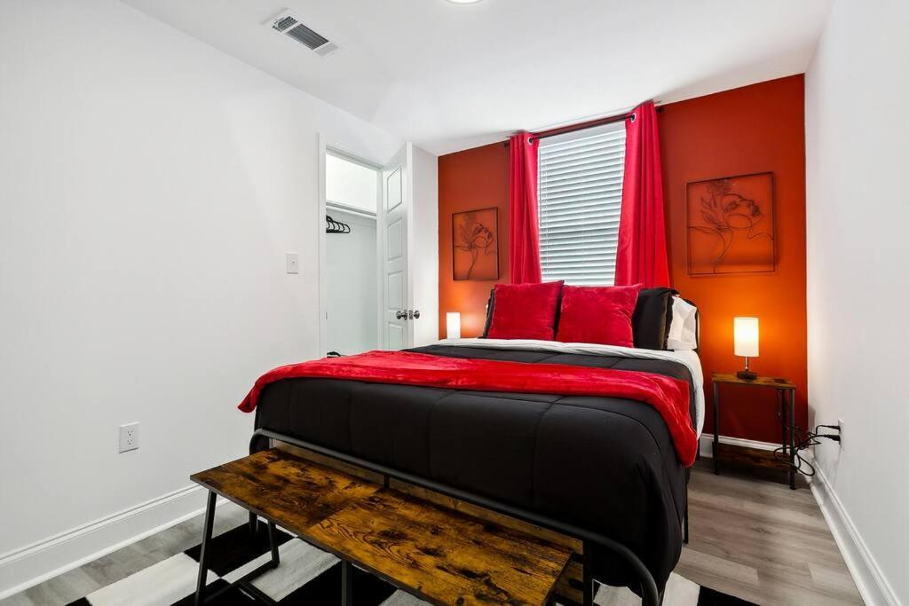 Grand 10-bedroom Oasis In Nola Apartment New Orleans