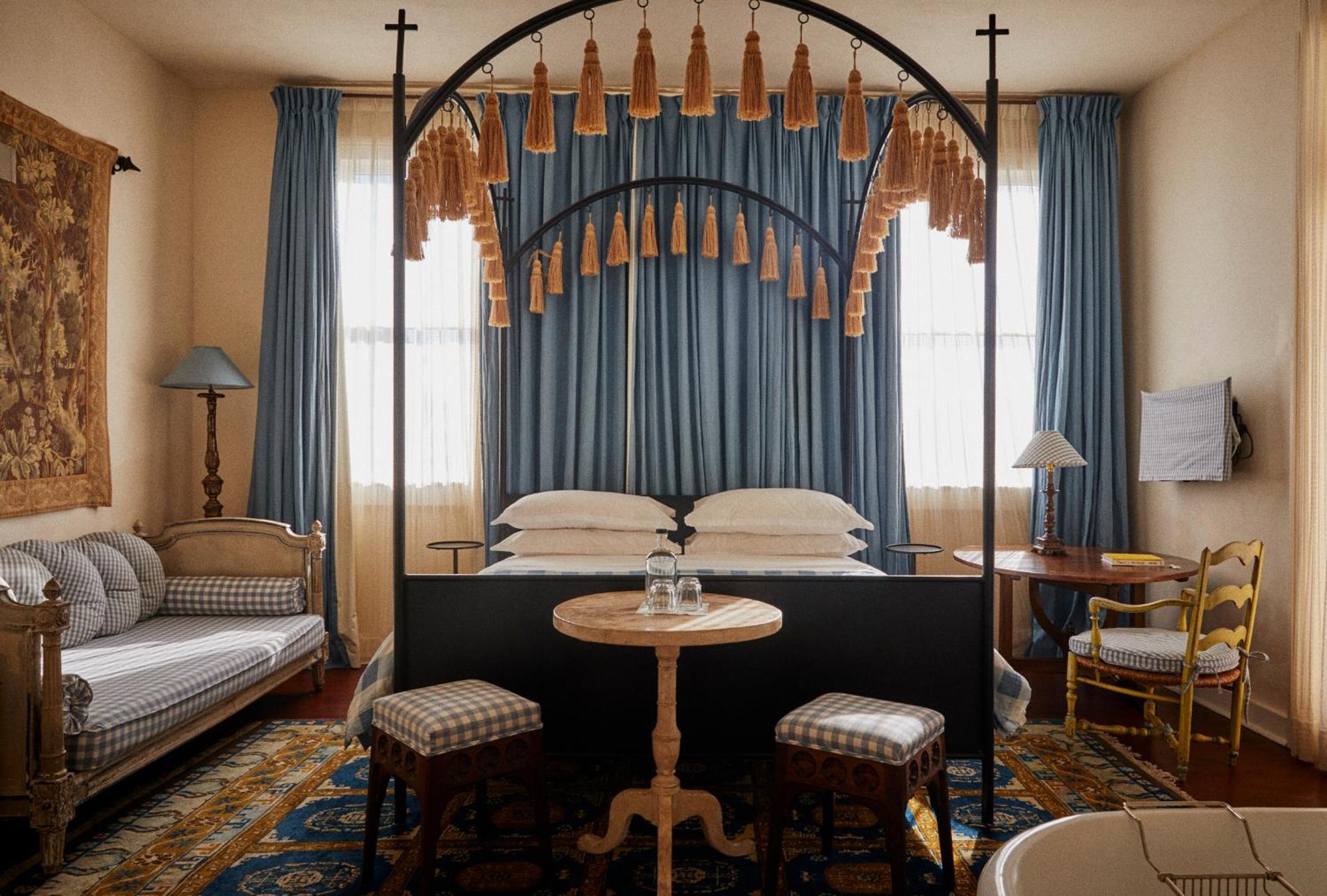 Hotel Peter And Paul, An Ash