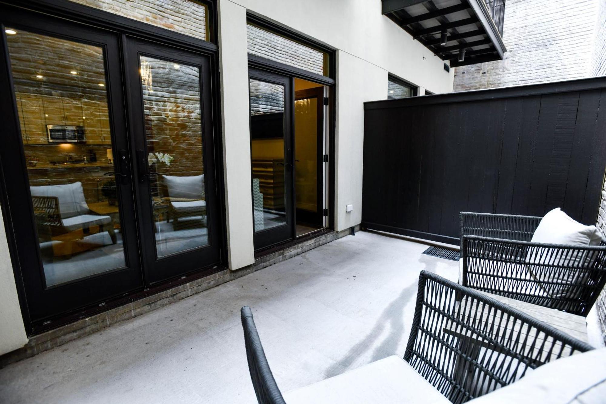 Harcol House * New Orleans