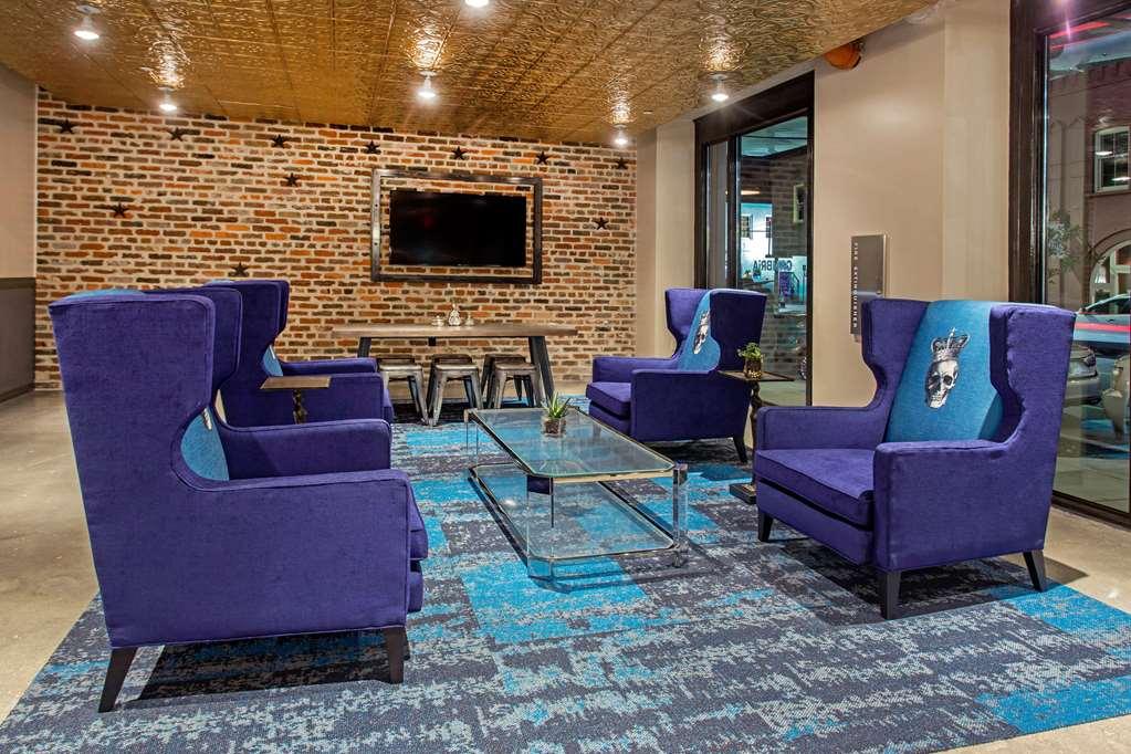 Cambria Downtown Warehouse District Hotel 4*