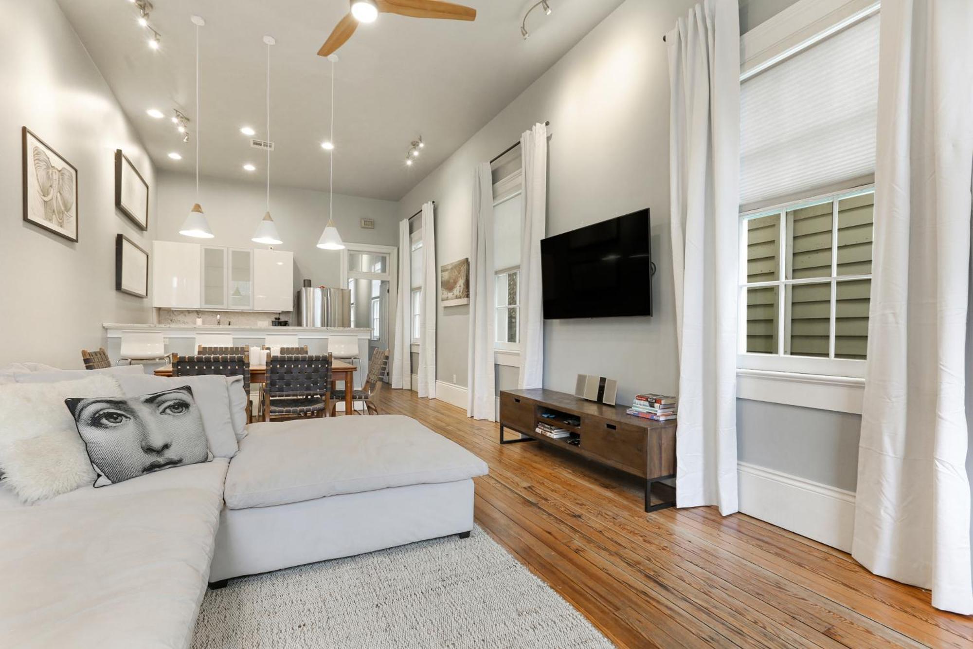 Apartment Magazine Street Historic Luxury