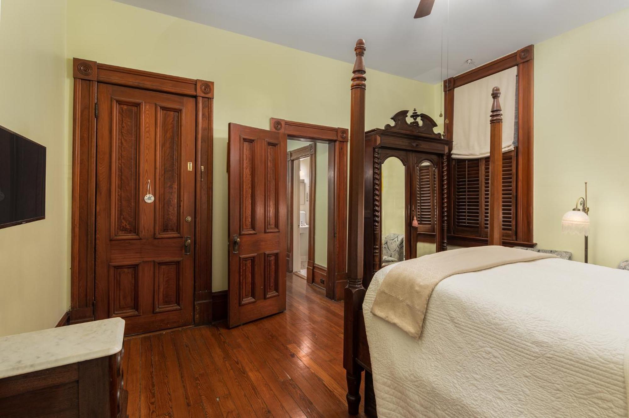 Grand Victorian 3* New Orleans