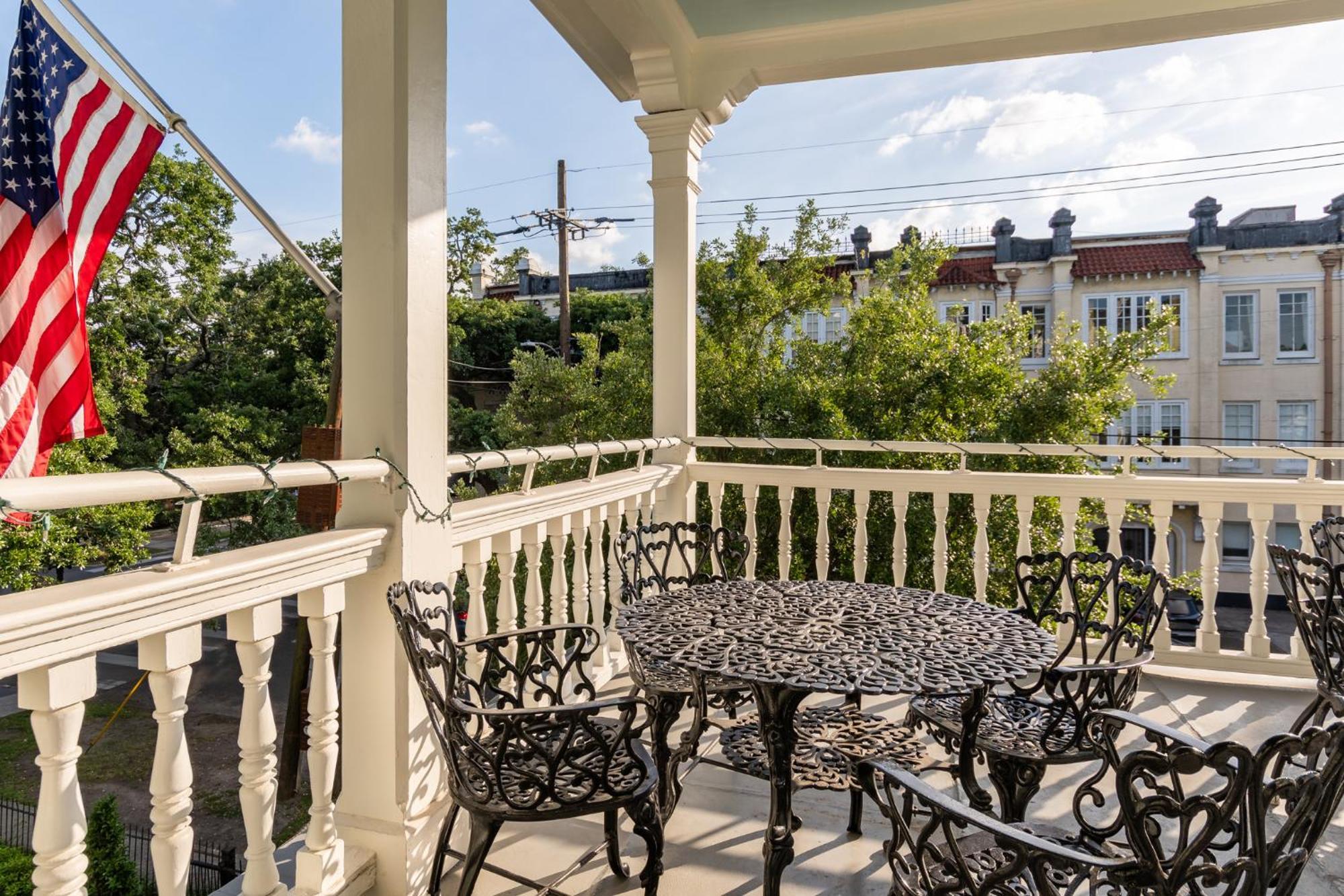 Grand Victorian Bed & Breakfast 3*