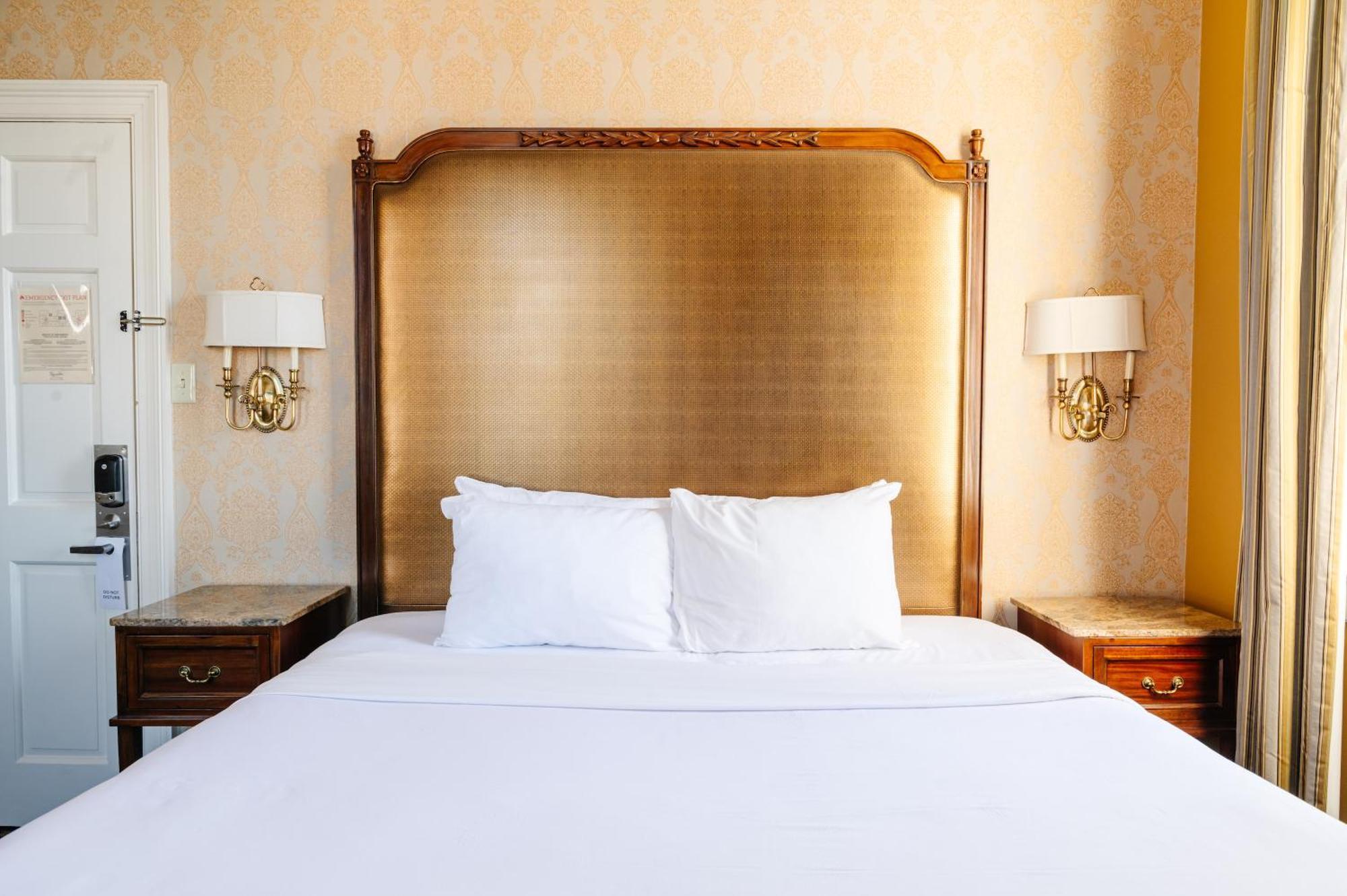 The Lafayette By Kasa Living New Orleans