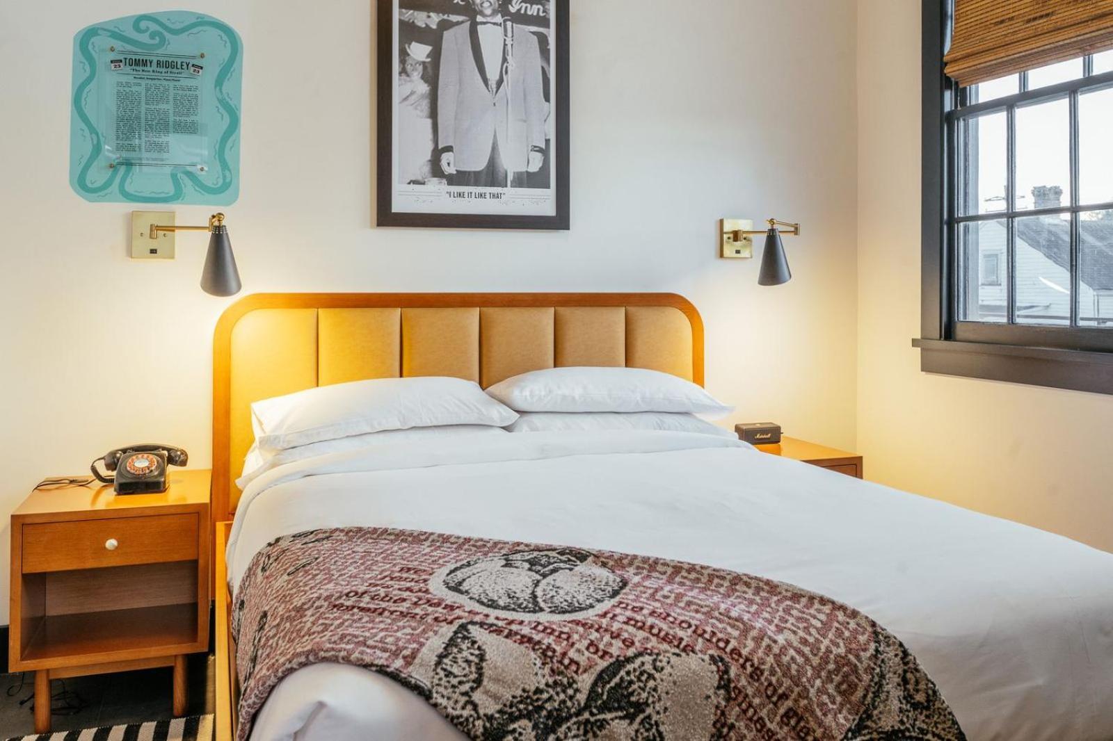 Hotel Dew Drop & Lounge New Orleans