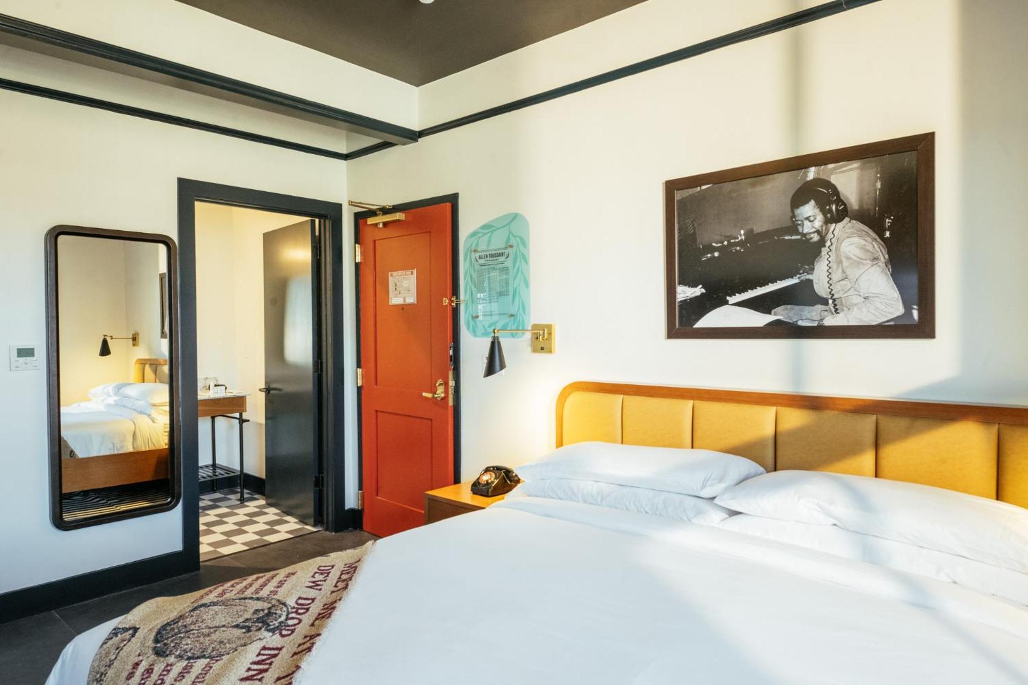 Hotel Dew Drop & Lounge New Orleans