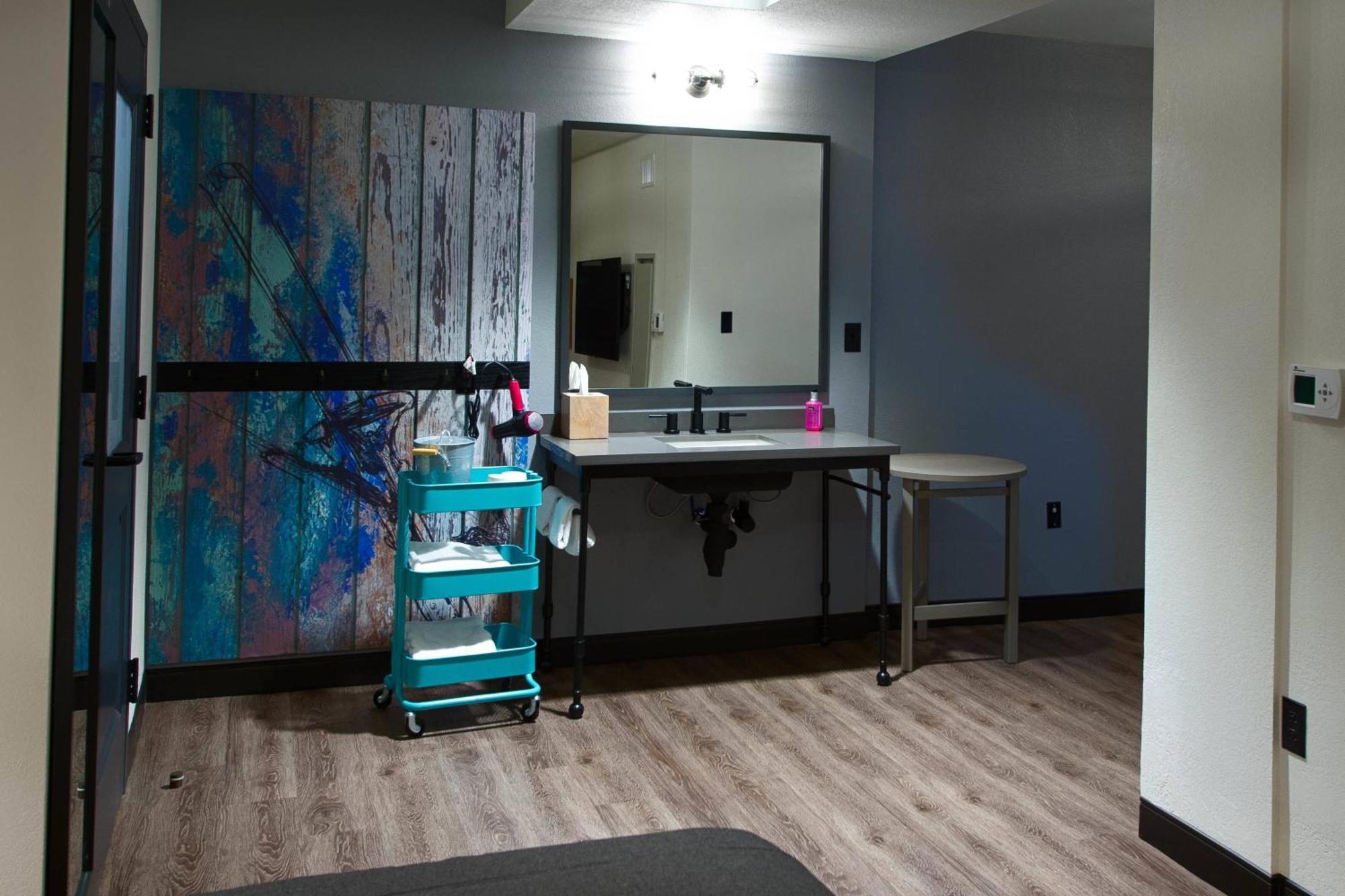 Moxy Downtown/french Quarter Area Hotel New Orleans