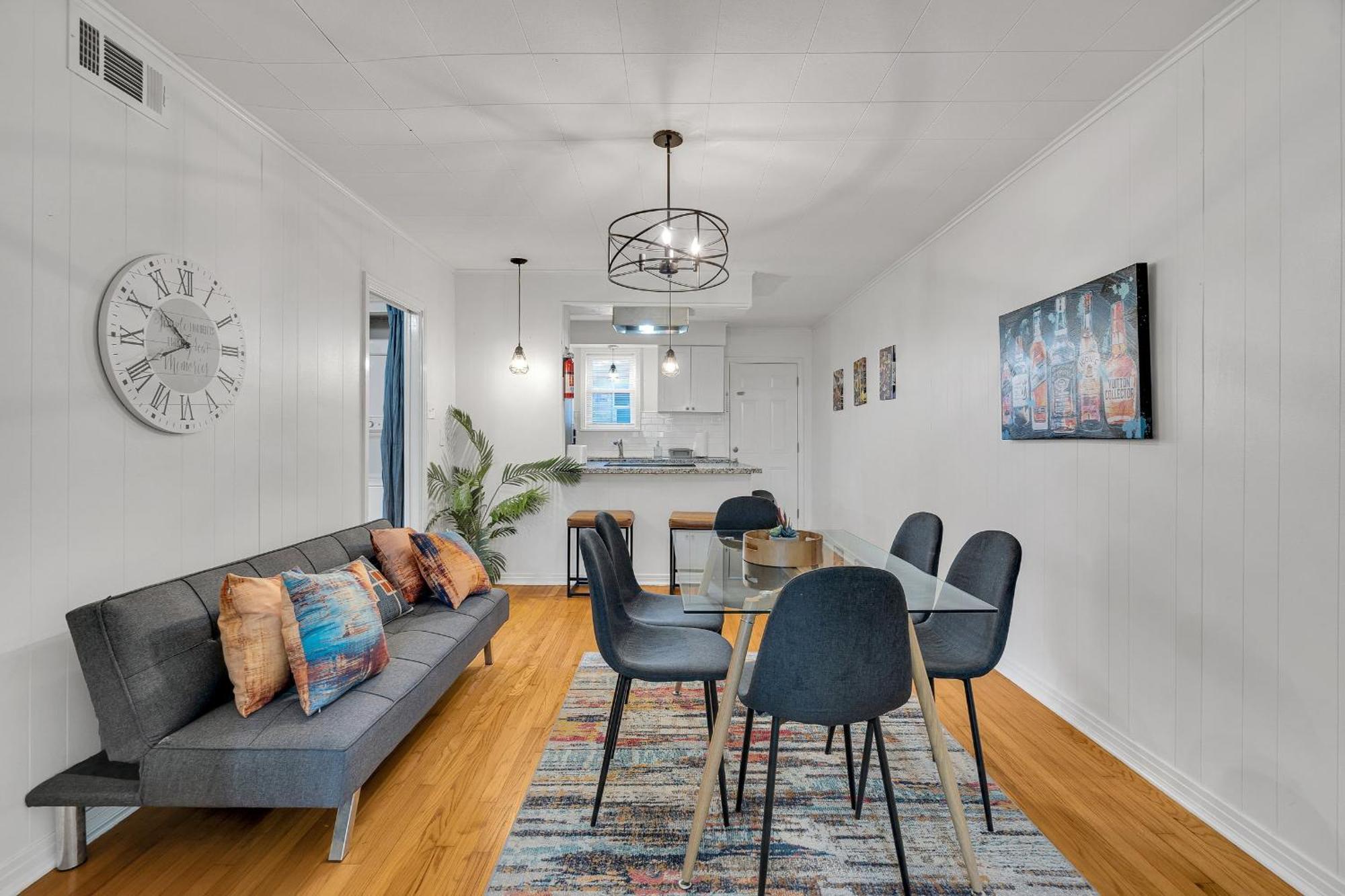 Cozy 2br Retreat W Parking Near French Qtr