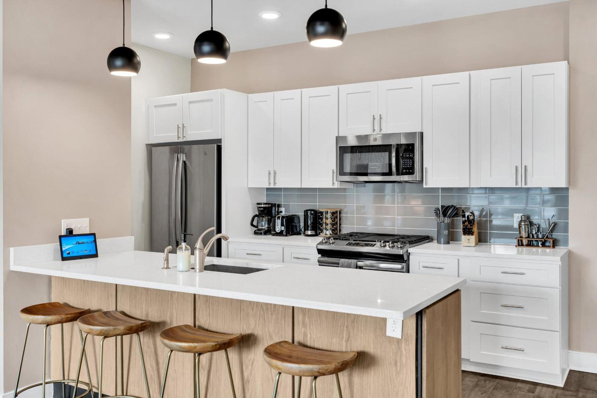 Apartment Bywater Pool & Gym Jazz Fest Vibes *