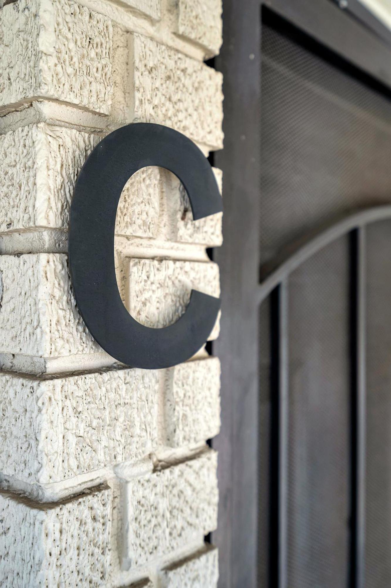 2-bedroom Crescent Retreat Apartment *