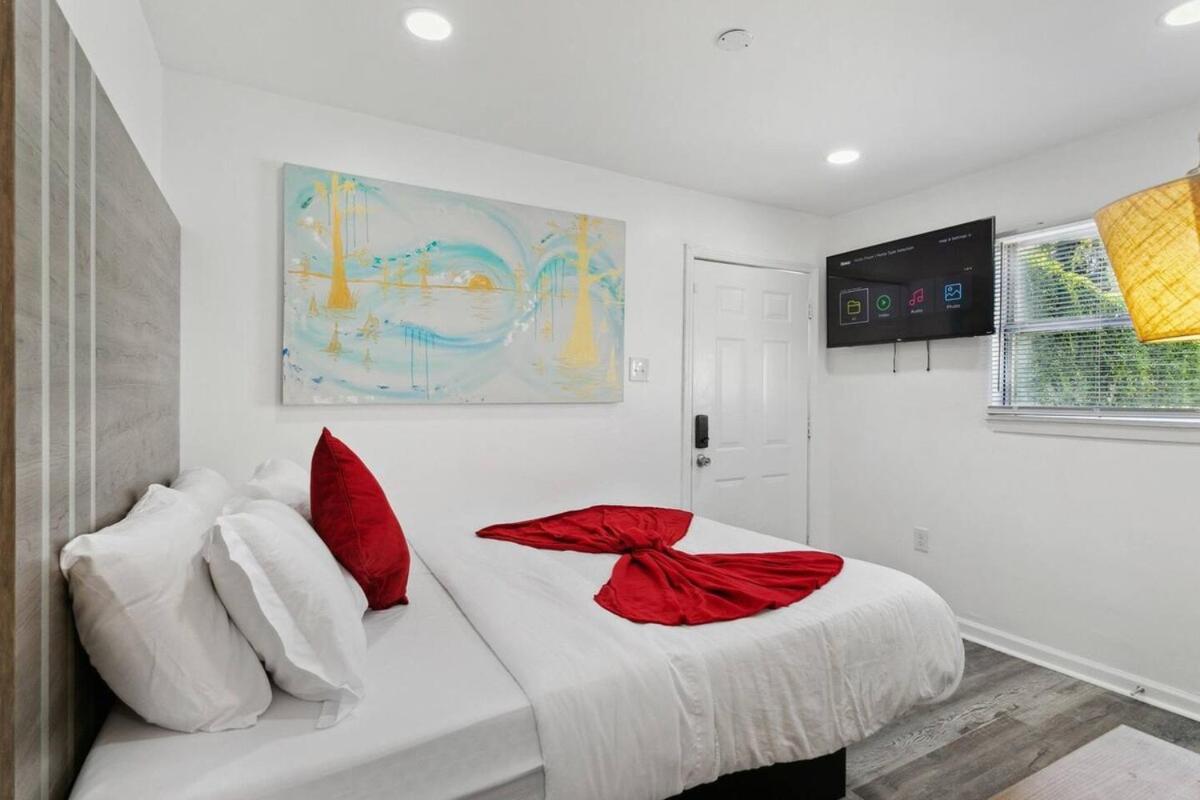 Charming 3br Getaway Just Minutes From The French Holiday home