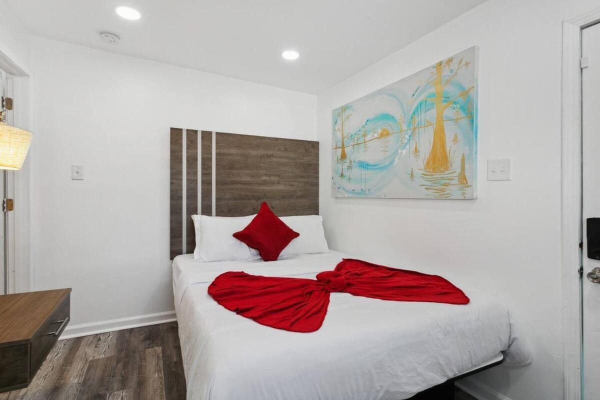 Holiday home Charming 3br Getaway Just Minutes From The French New Orleans