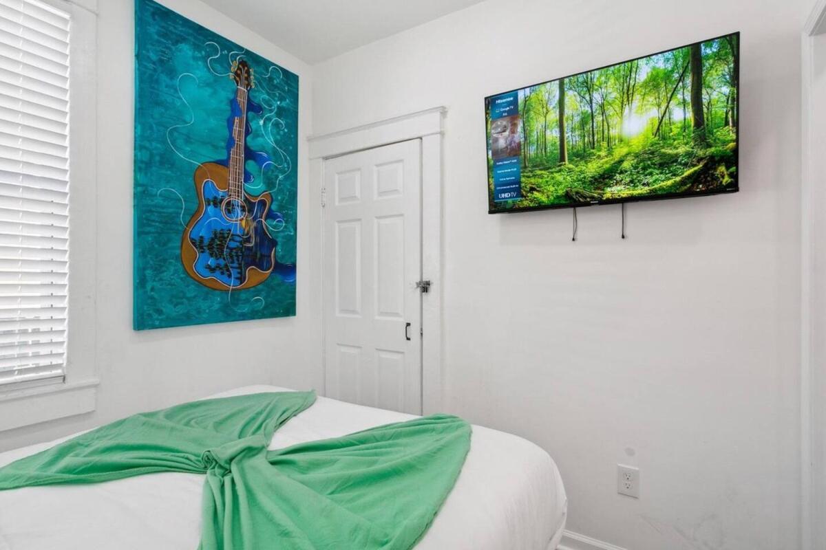 Charming 3br Getaway Just Minutes From The French *