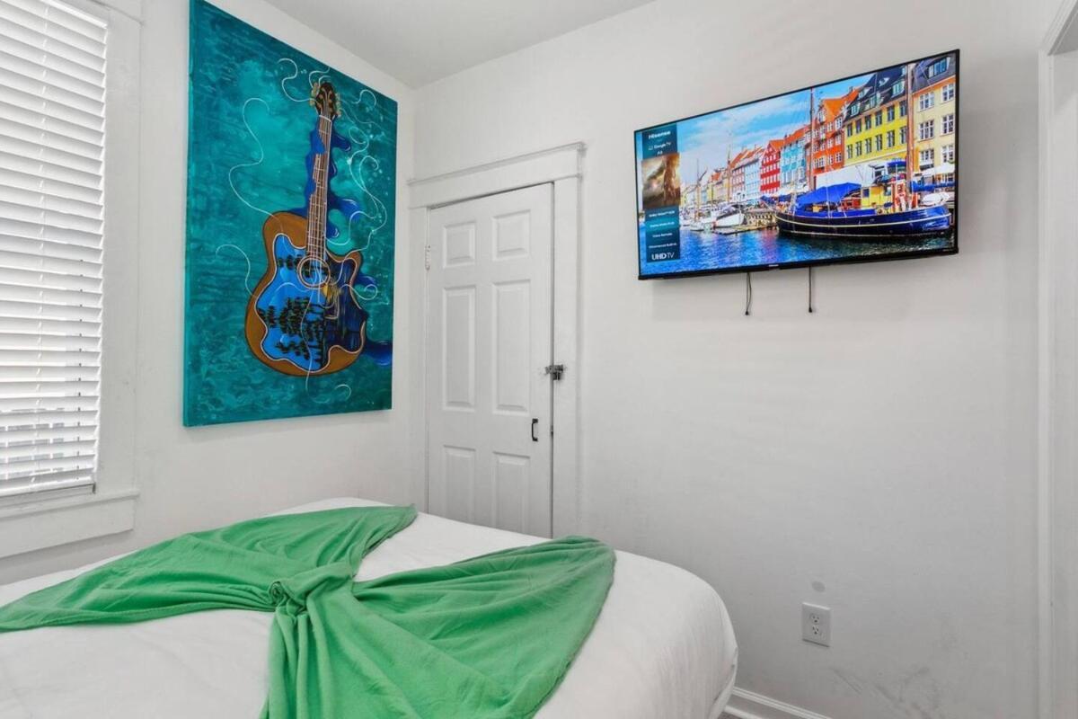 Charming 3br Getaway Just Minutes From The French New Orleans