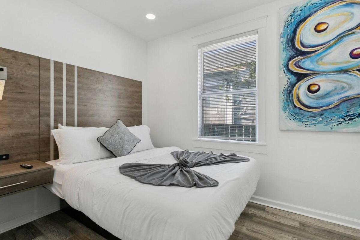 Charming 3br Getaway Just Minutes From The French Holiday home *