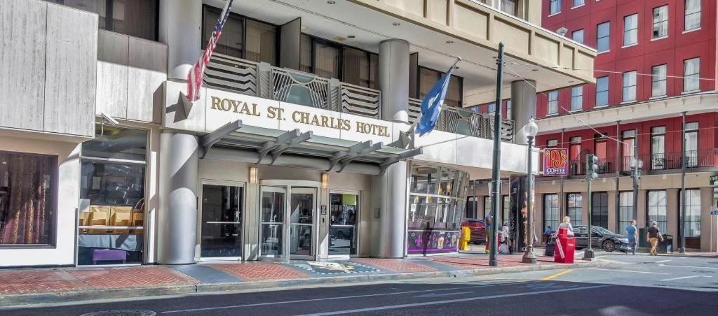 Hotel Royal St. Charles 3*