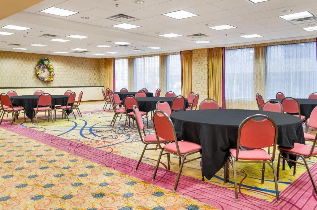 Royal St. Charles Hotel