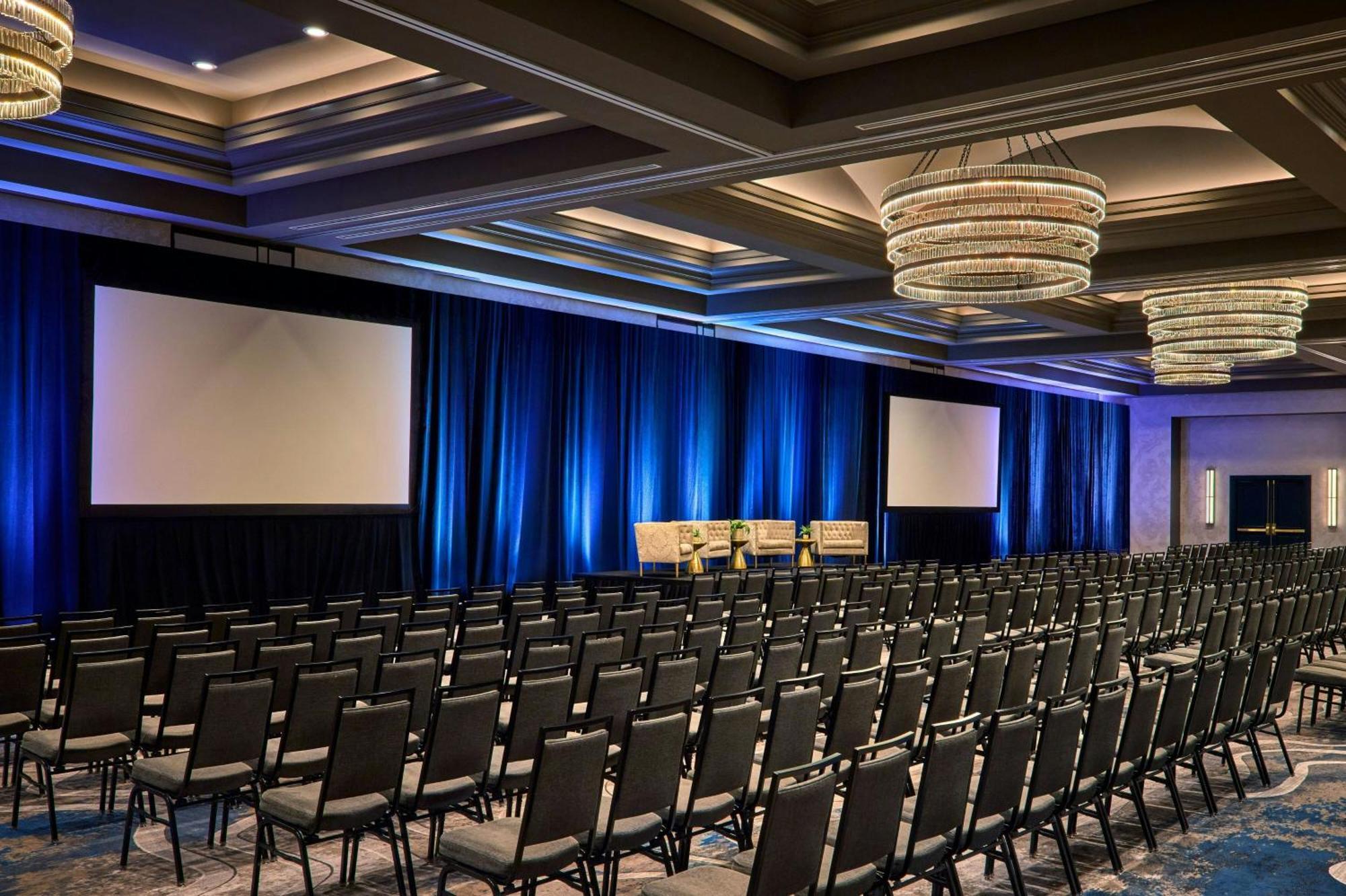 Marriott Warehouse Arts District