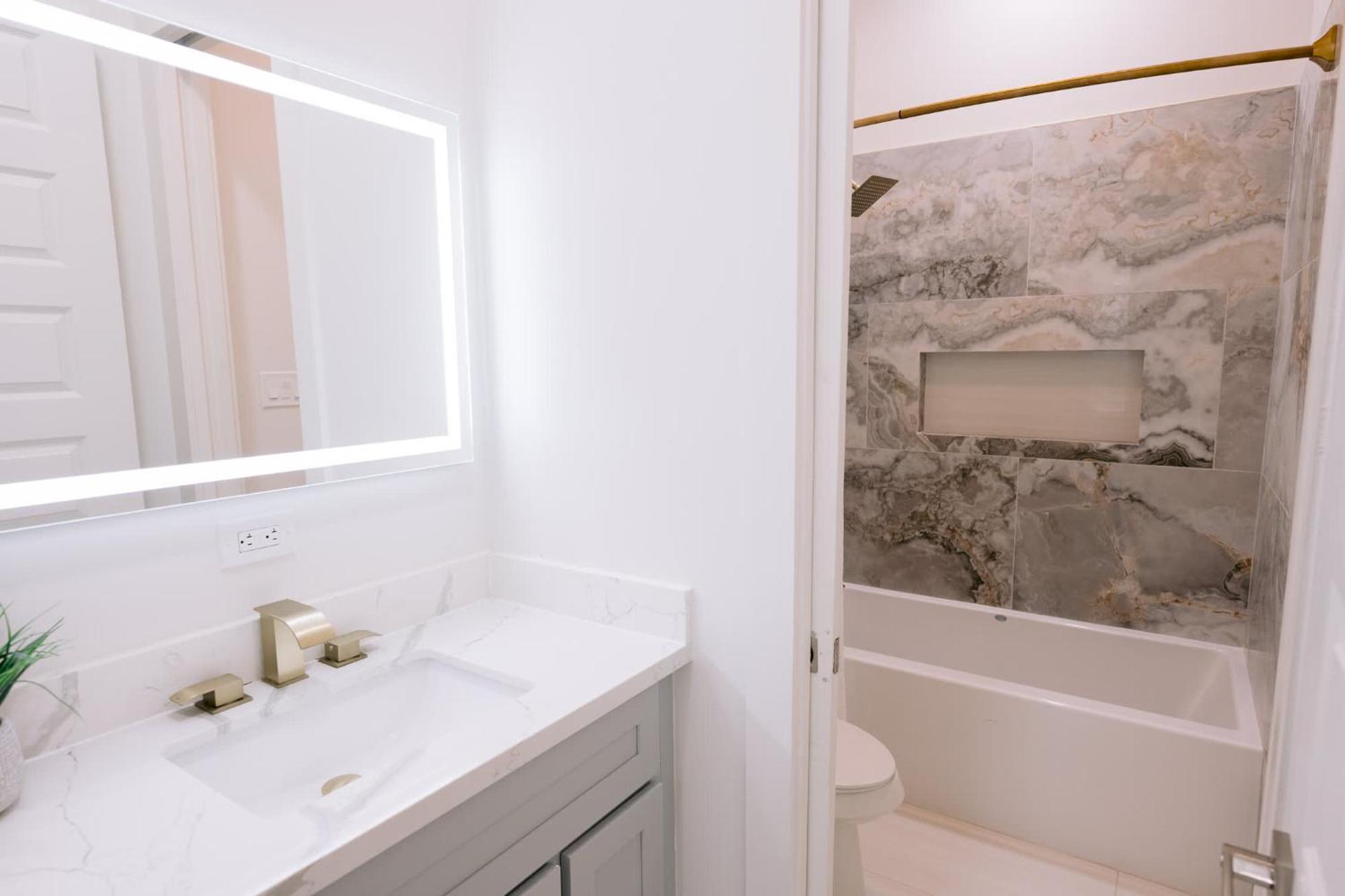 Magic Canal Apartment *