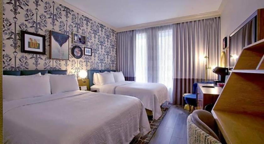 Royal St. Charles New Orleans