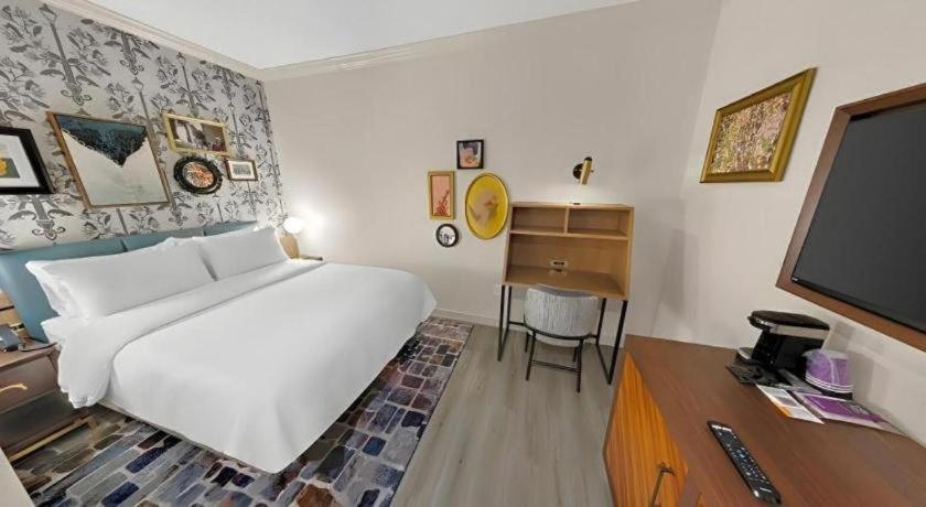 Hotel Royal St. Charles New Orleans