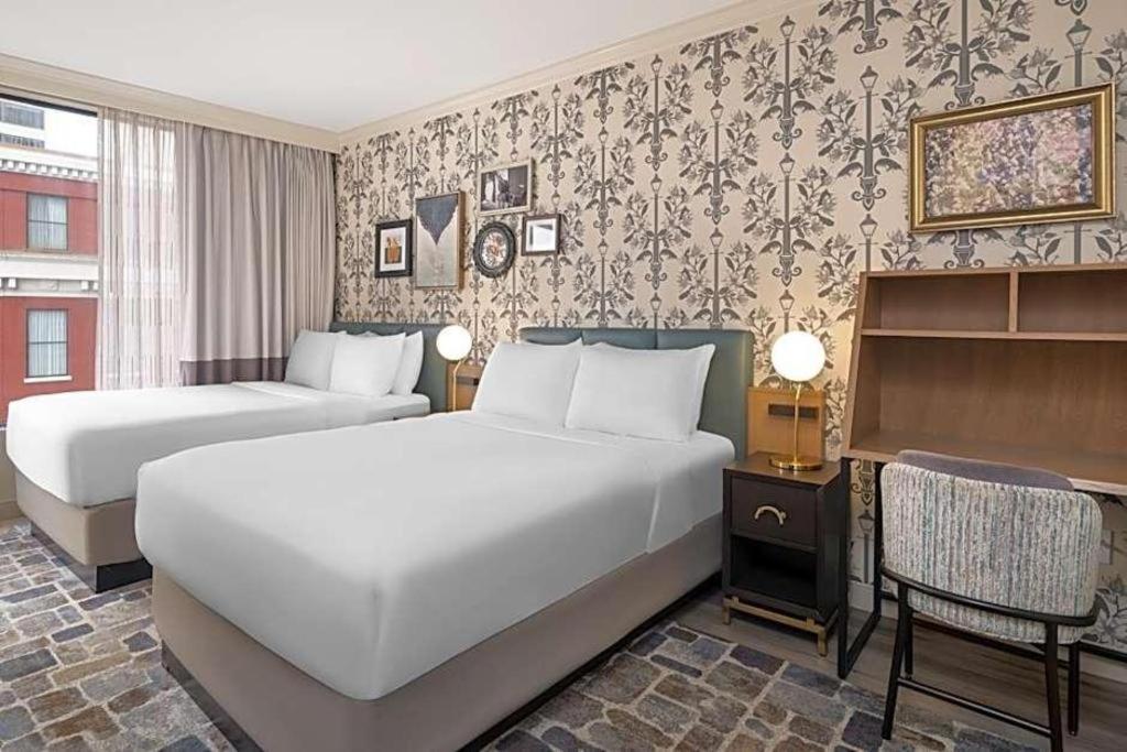 Royal St. Charles 3* New Orleans