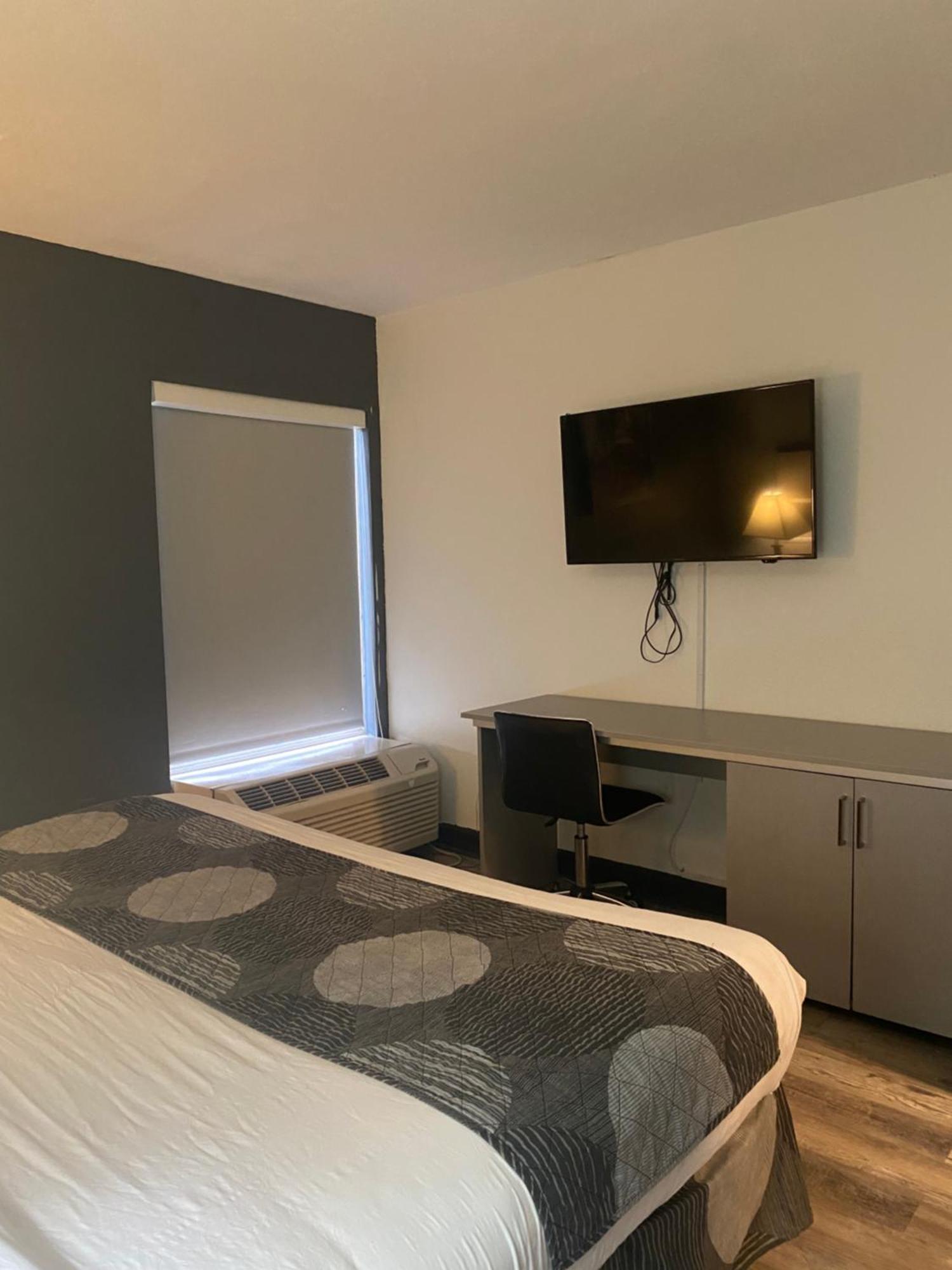 Motel Hotel 10 Extended Stay 2*