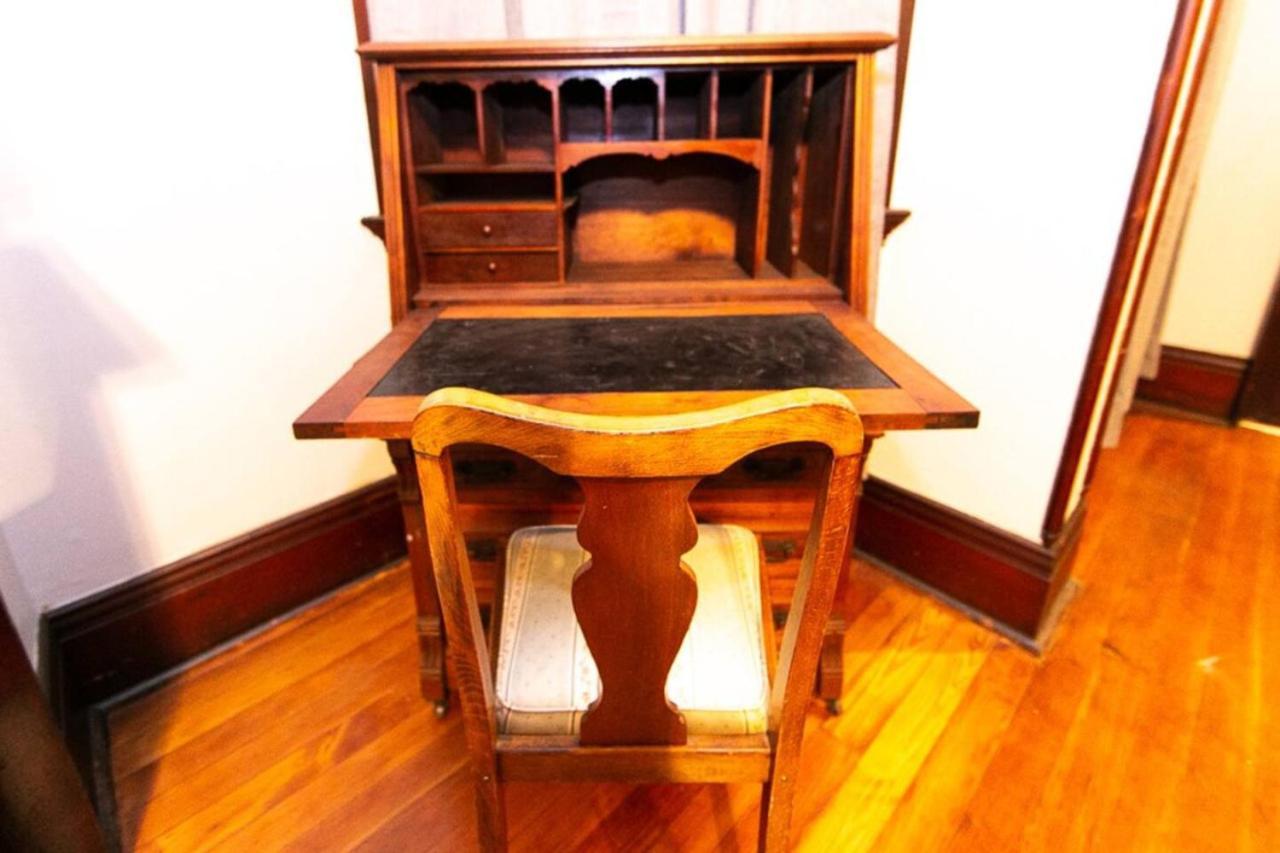 Claiborne Historic Mansion - 5 Bed-3bath Holiday home *