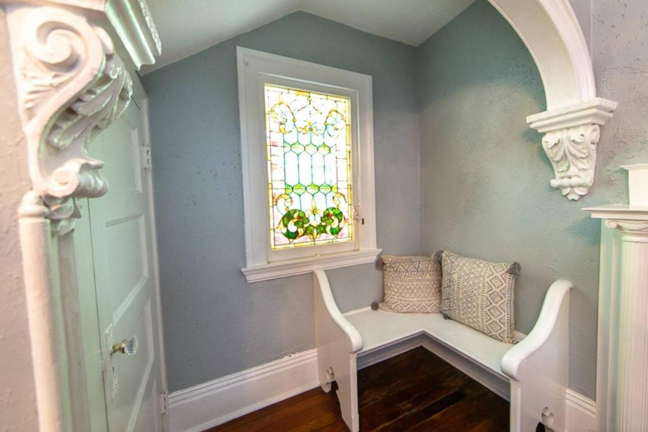 Claiborne Historic Mansion - 5 Bed-3bath New Orleans