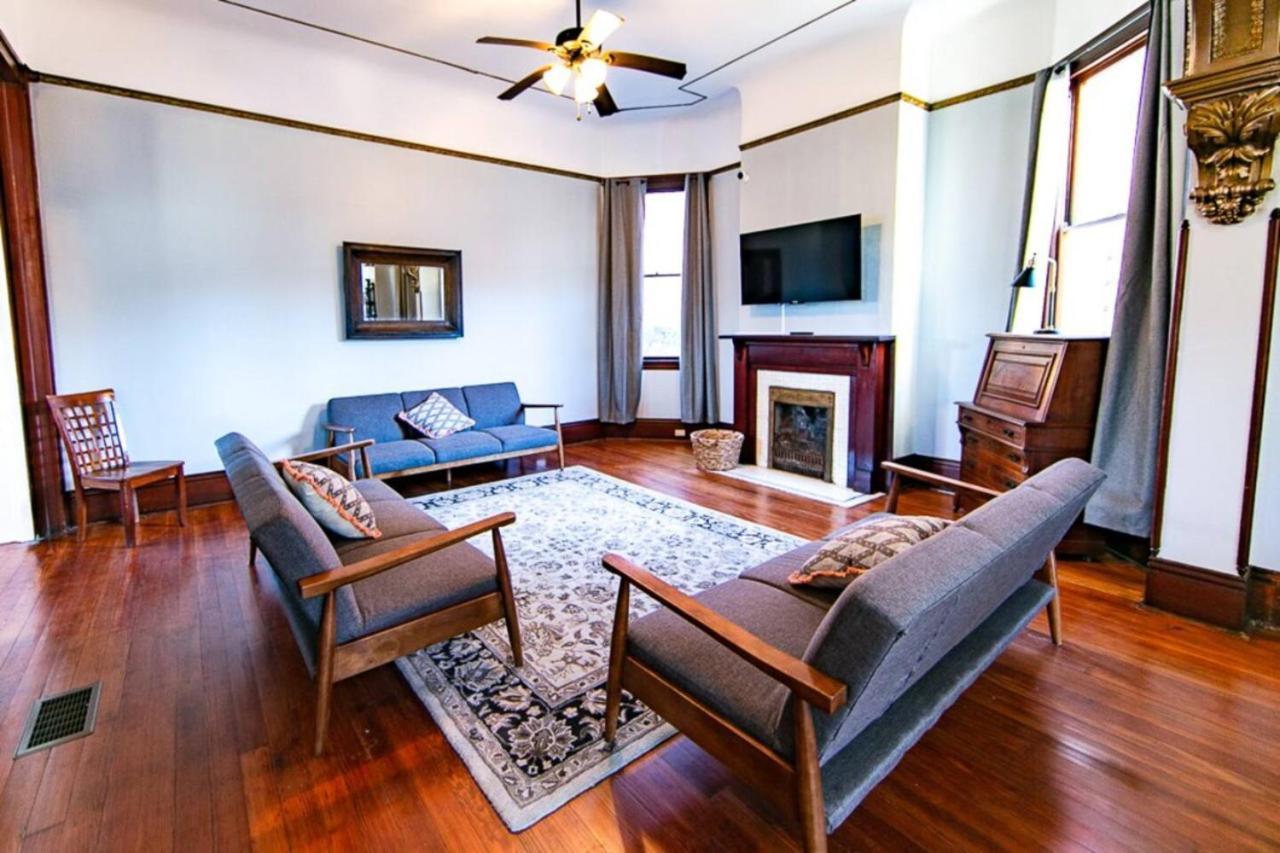 Claiborne Historic Mansion - 5 Bed-3bath