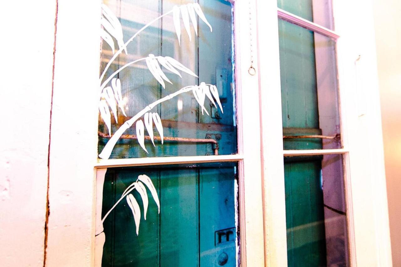 Governors Mansion 5 Bedroom-3 Bath Holiday home New Orleans