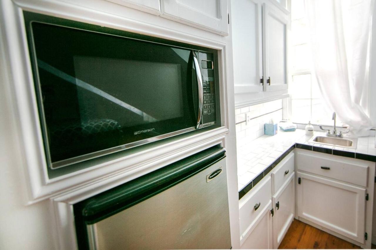 Governors Mansion 5 Bedroom-3 Bath Holiday home