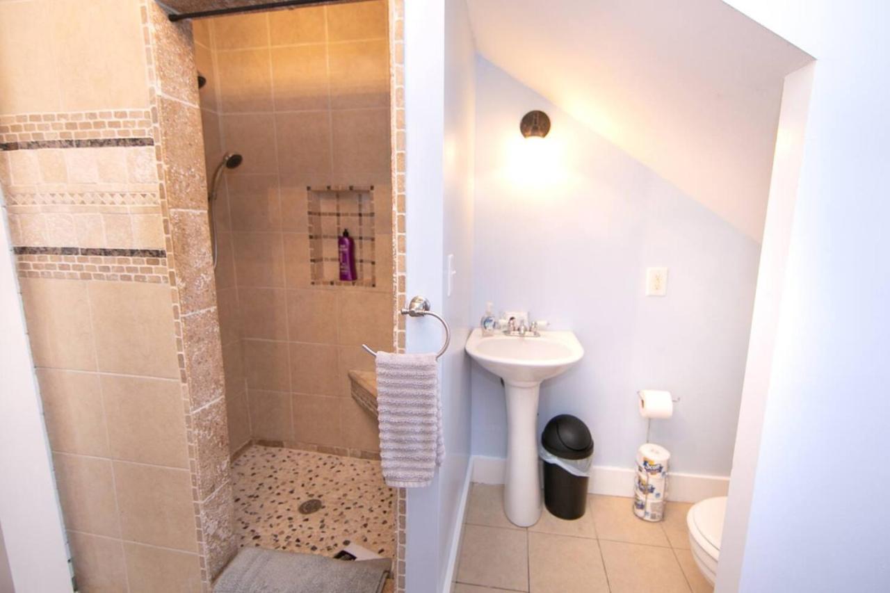 Governors Mansion 5 Bedroom-3 Bath Holiday home *