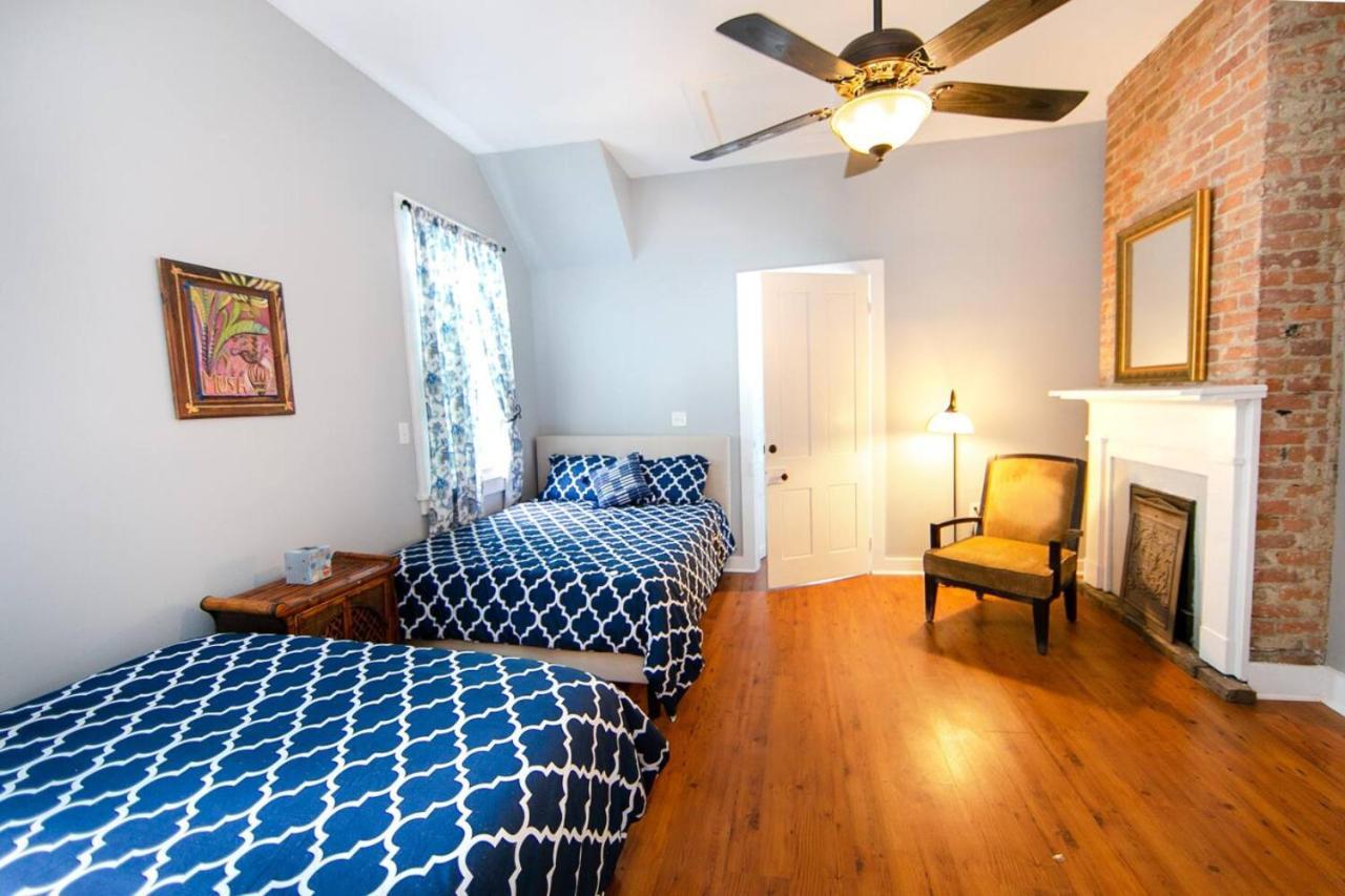 Governors Mansion 5 Bedroom-3 Bath New Orleans