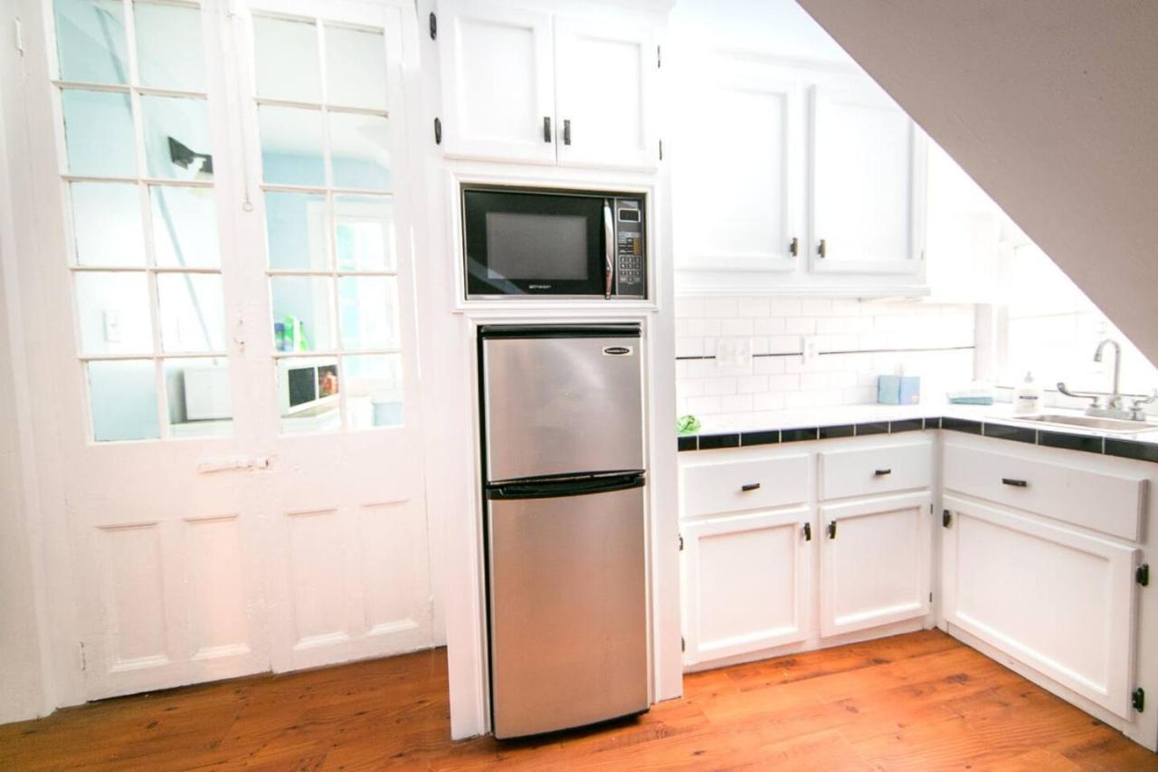 Governors Mansion 5 Bedroom-3 Bath * New Orleans