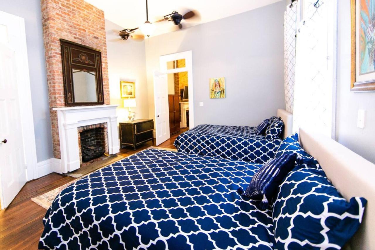 Governors Mansion 5 Bedroom-3 Bath New Orleans
