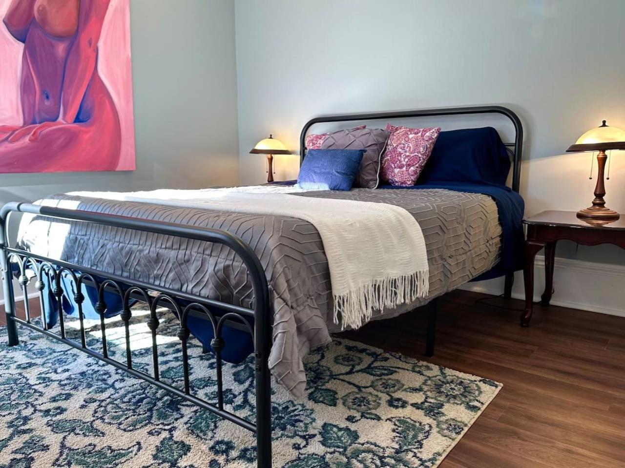 Charming Treme Mother In Law Holiday home