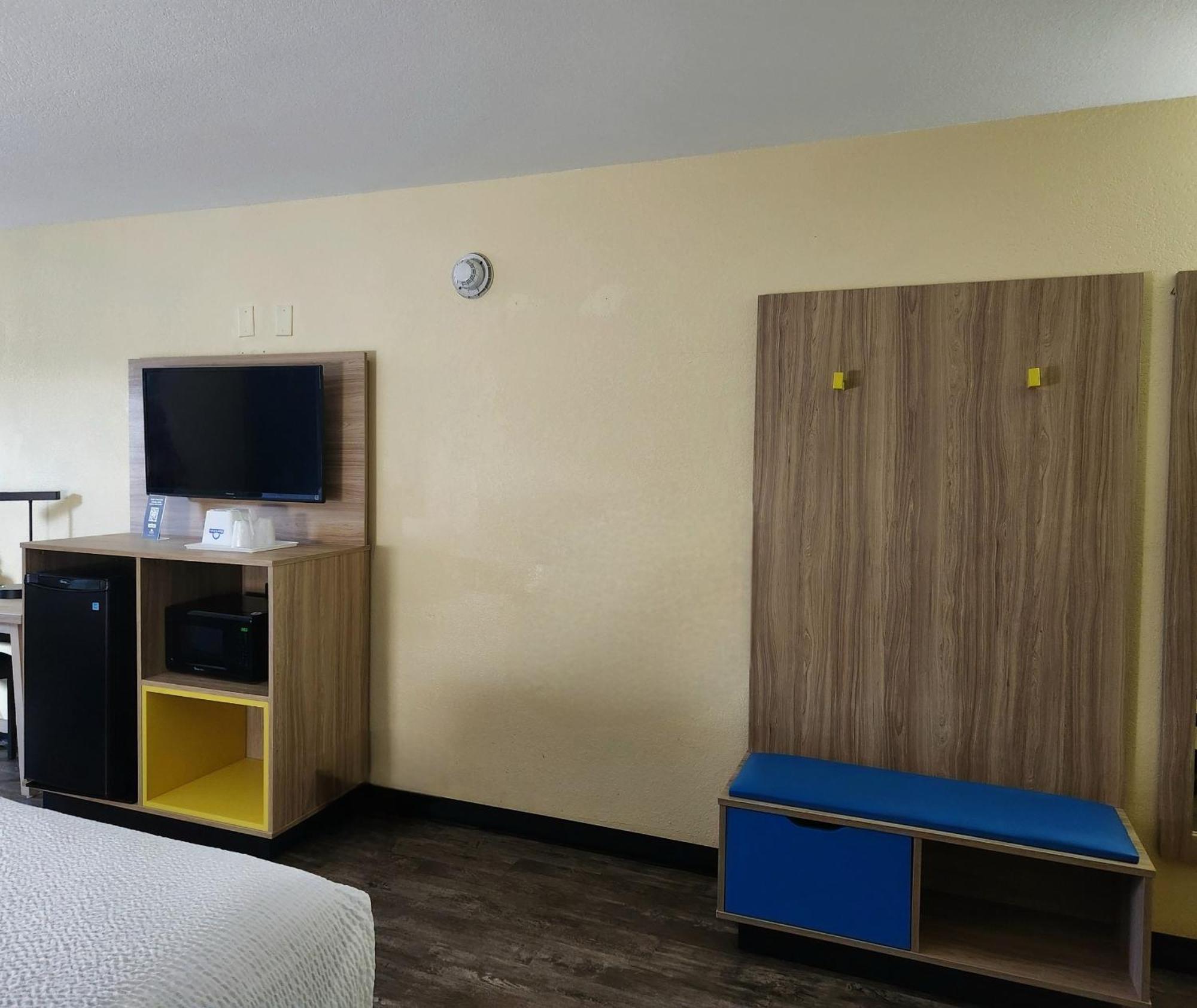 Days By Wyndham Pontchartrain