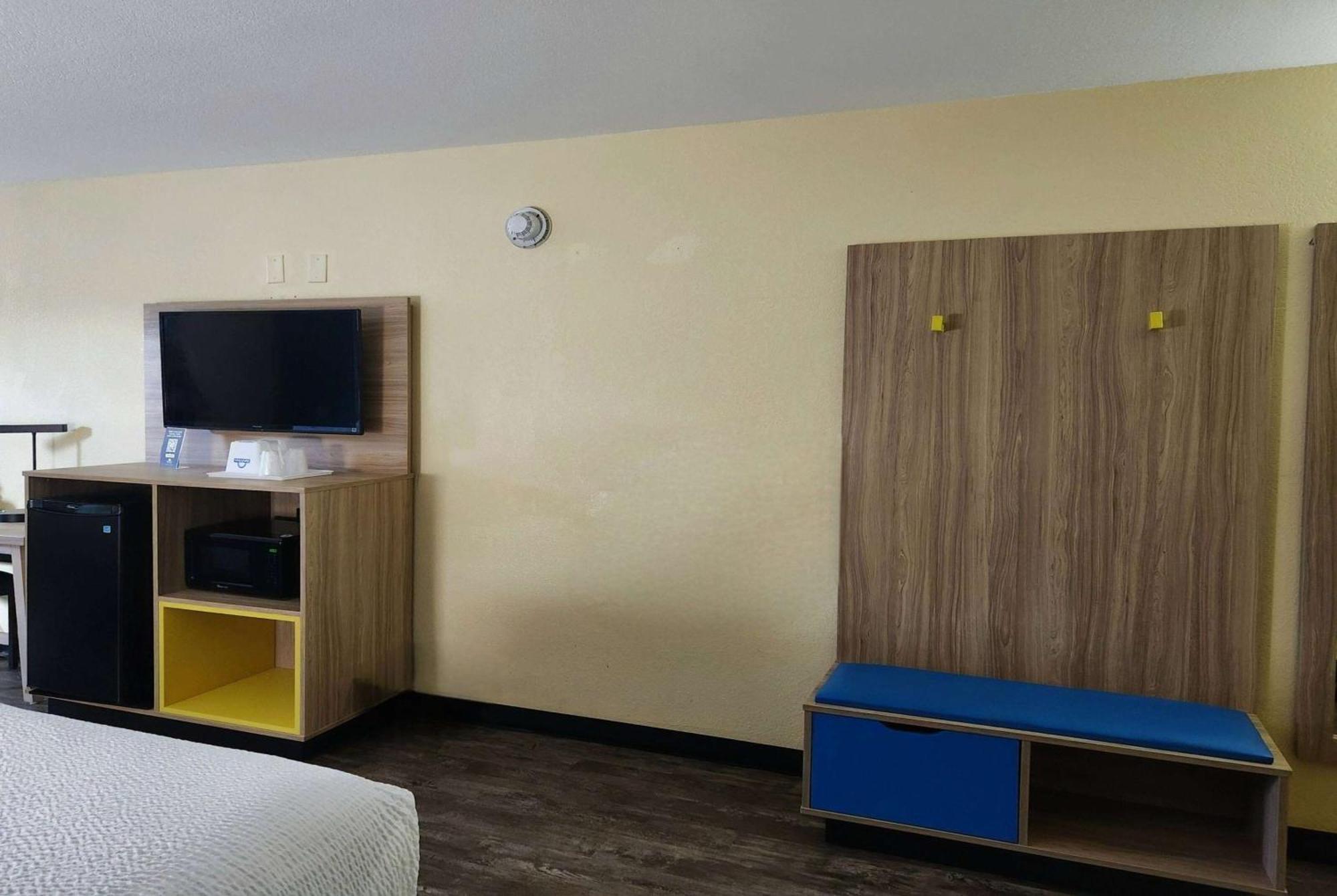 Hotel Days By Wyndham Pontchartrain New Orleans