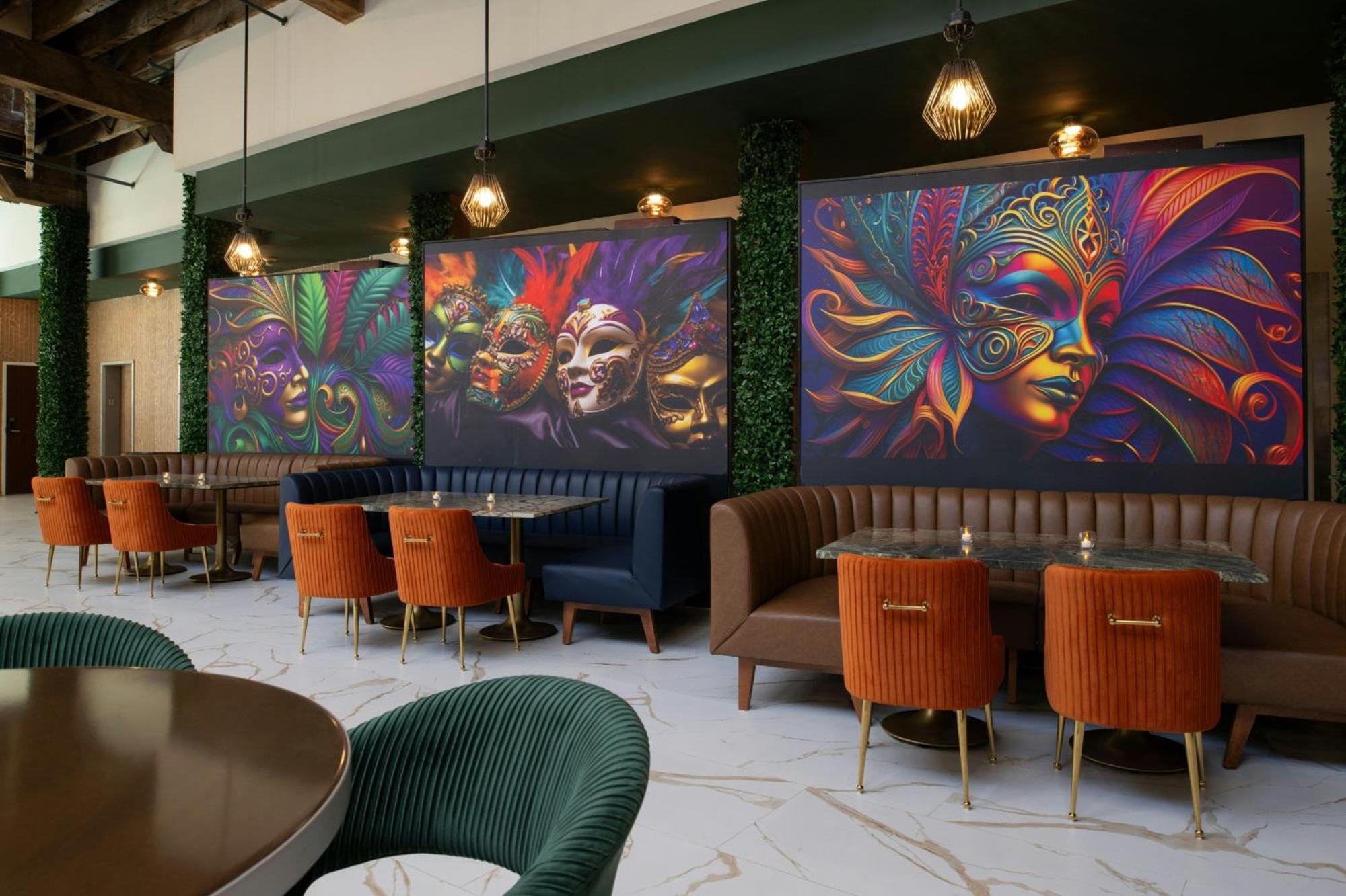 Courtyard By Marriott Warehouse Arts District Hotel