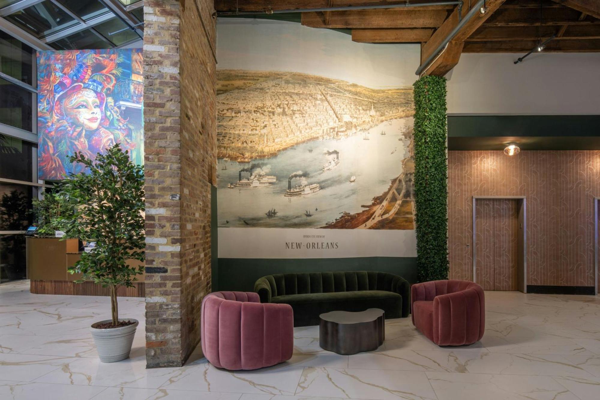 Courtyard By Marriott Warehouse Arts District New Orleans