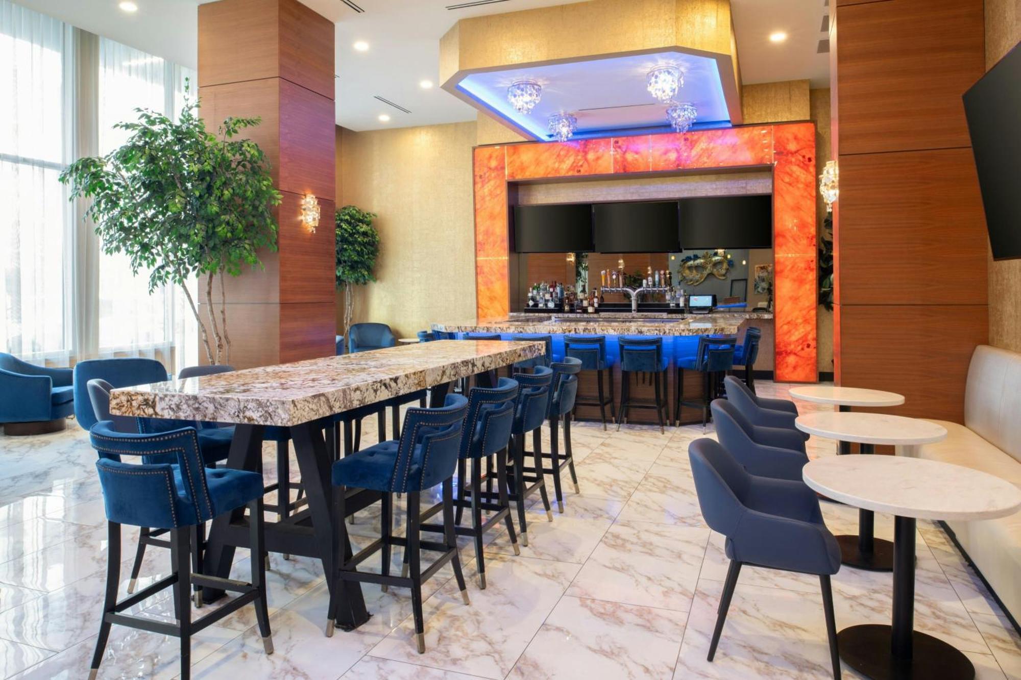 Hotel By Marriott French Quarter Area/cen B 3*