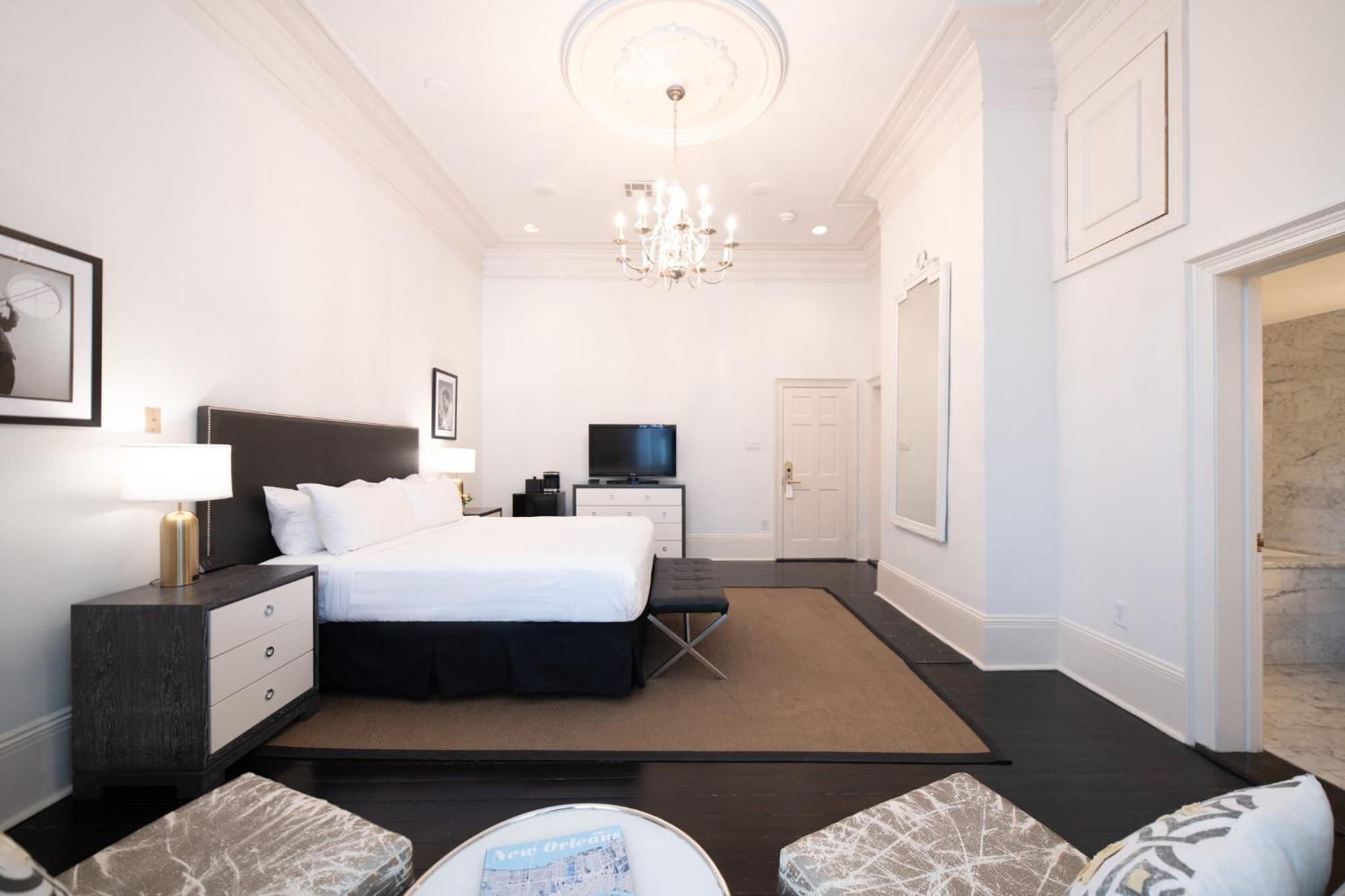 Melrose Mansion Hotel