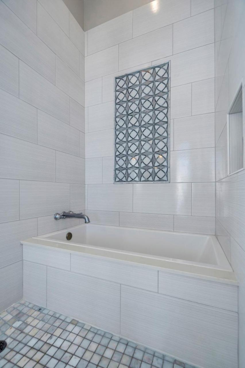 3br Treme Getaway Wcourtyard, Bbq &gated Privacy Holiday home New Orleans