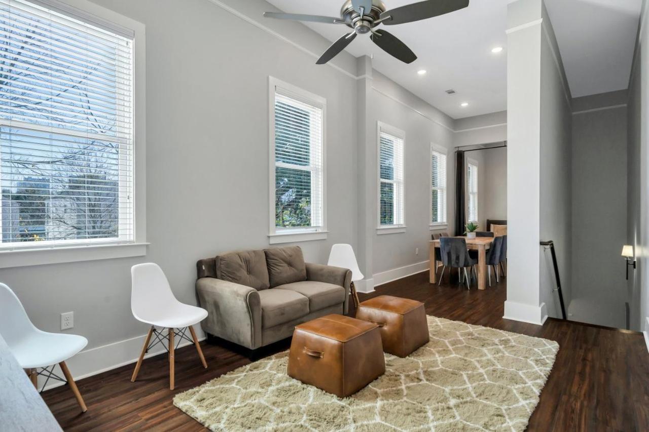 Holiday home 3br Treme Getaway Wcourtyard, Bbq &gated Privacy *