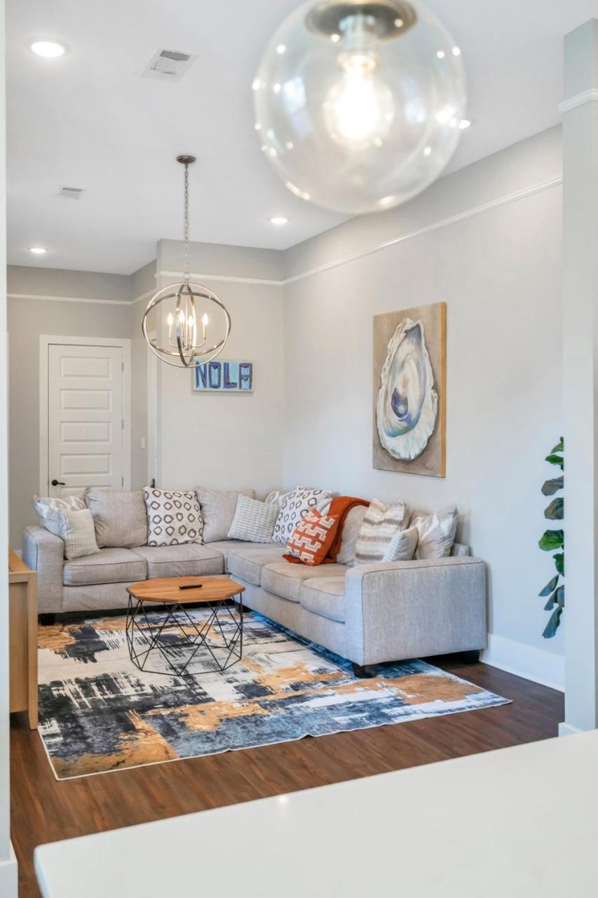 3br Treme Getaway Wcourtyard, Bbq &gated Privacy Holiday home *
